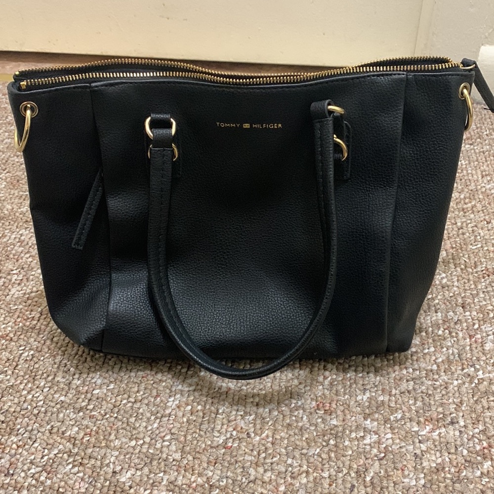 Tommy Hilfiger bag